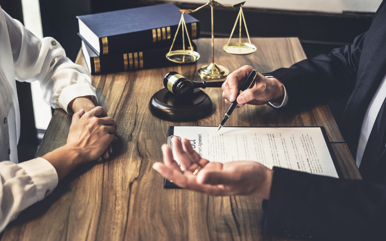 Signing Document Sealing records from criminal cases in Arizona.